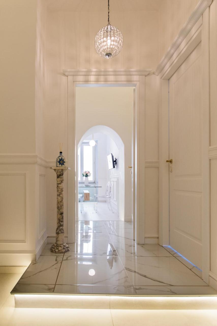 Relais Mareluna - Luxury Apartments Salerno Luaran gambar