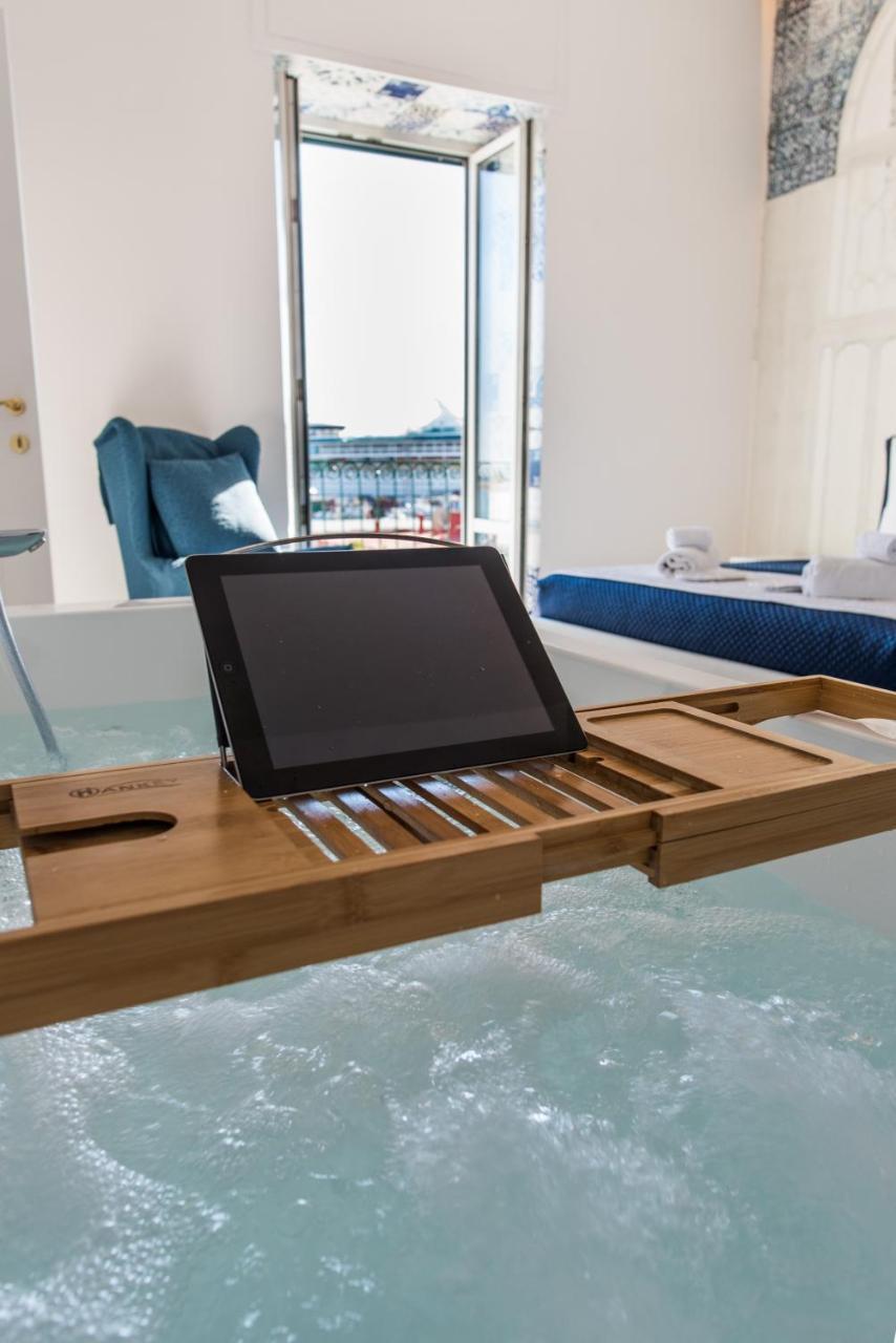 Relais Mareluna - Luxury Apartments Salerno Luaran gambar